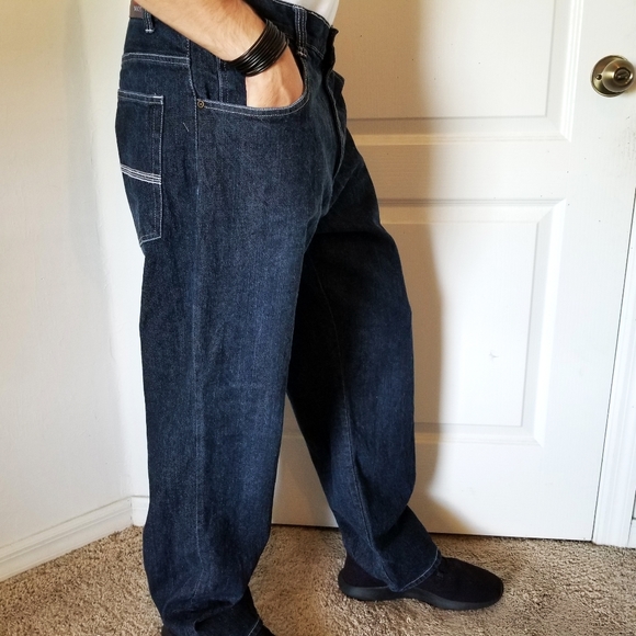 Reboot Straight Jeans - Picture 2 of 4